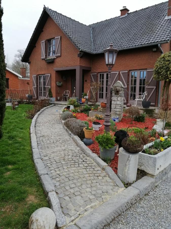 Chambres Chez Nanou Avec Petit Dejeuner Chimay Exterior foto